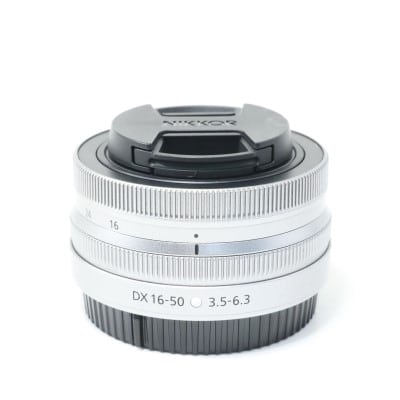 NIKKOR Z DX 16-50mm f/3.5-6.3 VR シルバー