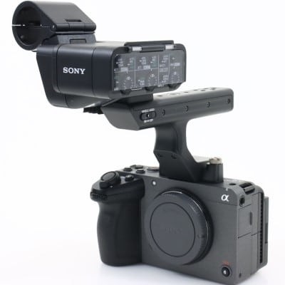 FX30 XLRハンドルユニット同梱モデル ILME-FX30