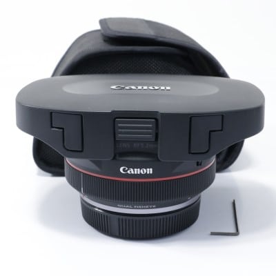 RF5.2mm F2.8 L DUAL FISHEYE