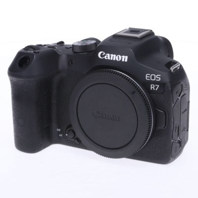 EOS R7 ボディー