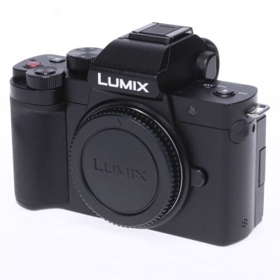 LUMIX G100D ボディ DC-G100D