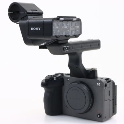 FX30 XLRハンドルユニット同梱モデル ILME-FX30