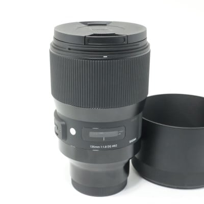 135mm F1.8 DG HSM Art ソニーE