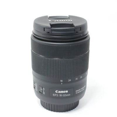 EF-S 18-135mm F3.5-5.6 IS USM