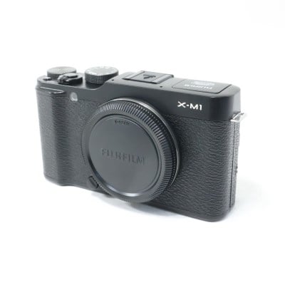 FUJIFILM X-M1 ボディ ブラック