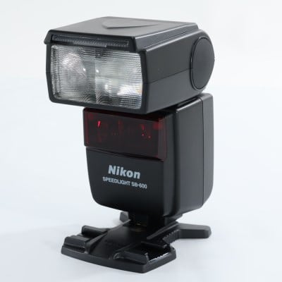 スピードライト SB-600