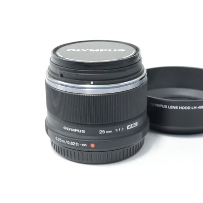 M.ZUIKO DIGITAL 25mm F1.8 ブラック