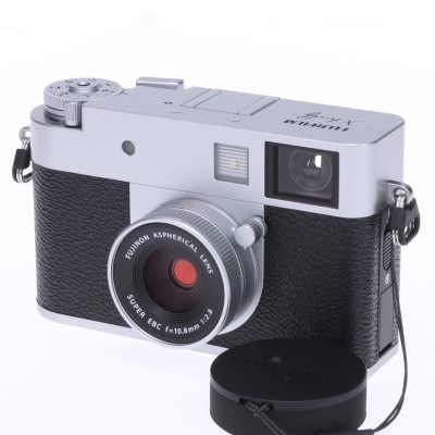 X half (FUJIFILM X-HF1) シルバー