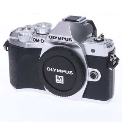 OM-D E-M10 Mark III ボディー シルバー