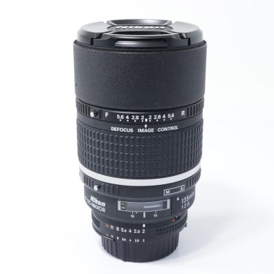 Ai AF DC-Nikkor 135mm f/2D