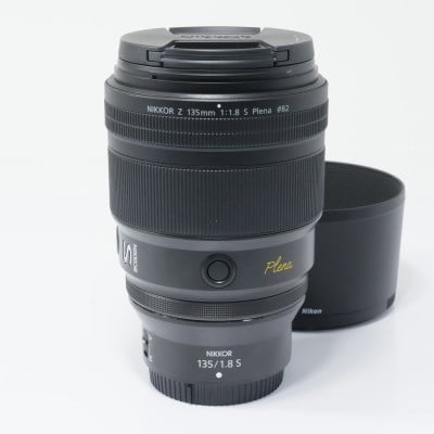 NIKKOR Z 135mm f/1.8 S Plena