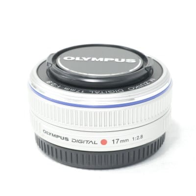 M.ZUIKO DIGITAL 17mm F2.8 シルバー