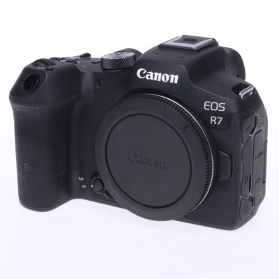 EOS R7 ボディー