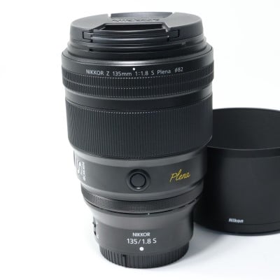 NIKKOR Z 135mm f/1.8 S Plena