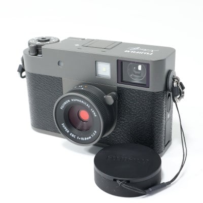 X half (FUJIFILM X-HF1) チャコールシルバー