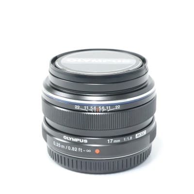 M.ZUIKO DIGITAL 17mm F1.8 ブラック