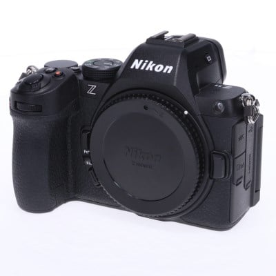 Z5II ボディ