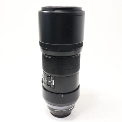 OLYMPUS／OM SYSTEM M.ZUIKO DIGITAL ED 300mm F4.0 IS PRO 中古
