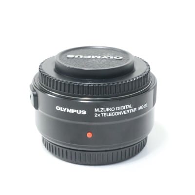 M.ZUIKO DIGITAL 2x Teleconverter MC-20