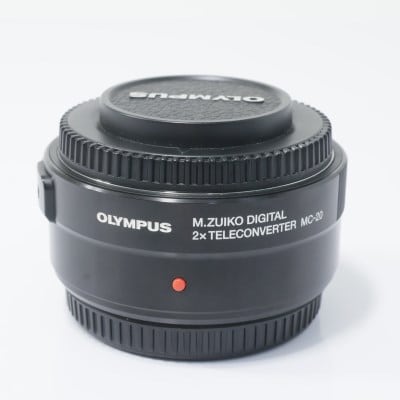 M.ZUIKO DIGITAL 2x Teleconverter MC-20