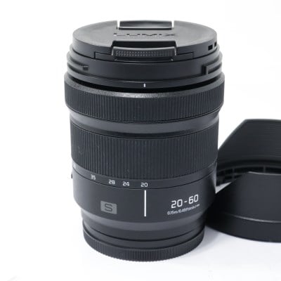 LUMIX S 20-60mm F3.5-5.6 S-R2060