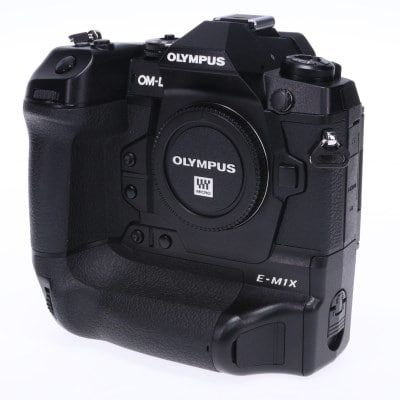 OM-D E-M1X ボディー