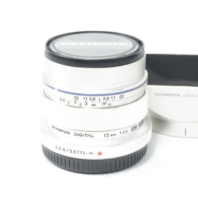 M.ZUIKO DIGITAL ED 12mm F2.0 シルバー