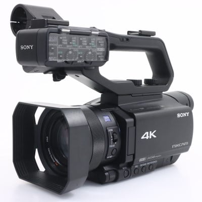 HXR-NX80