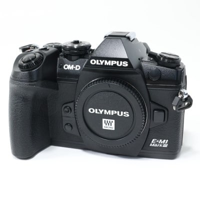 OM-D E-M1 Mark III ボディー