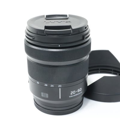 LUMIX S 20-60mm F3.5-5.6 S-R2060