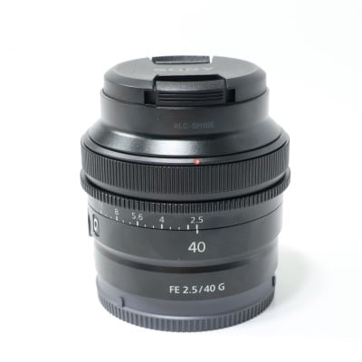 レビューの多い高評価商品特集！ SONY FE C2120133628860｜中古通販 中古 SEL40F25G G F2.5 40mm レンズ(単焦点)