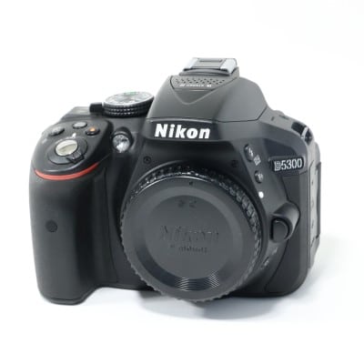 Nikon D5300 ボディ ブラック 中古 C2120134188097｜中古通販