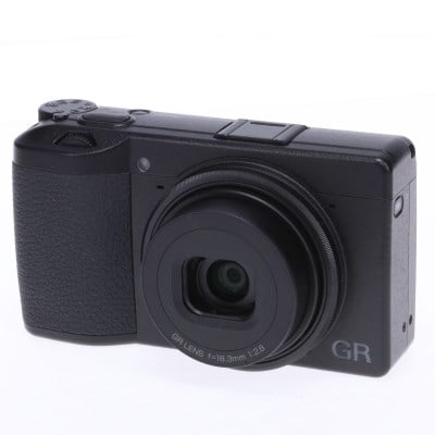RICOH GR III