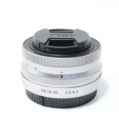 NIKKOR Z DX 16-50mm f/3.5-6.3 VR シルバー