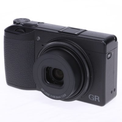 RICOH GR III