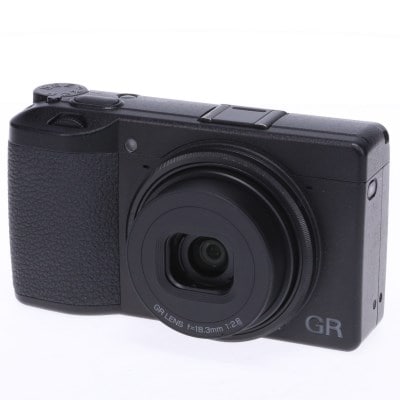 RICOH GR III