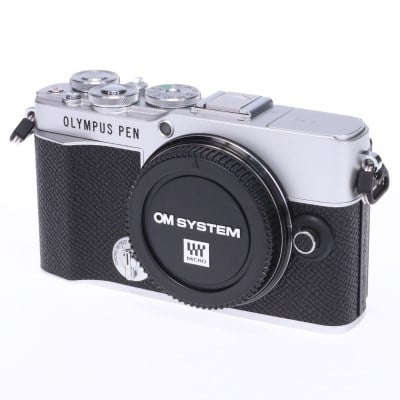 PEN E-P7 ボディー シルバー