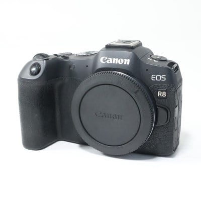EOS R8 ボディー