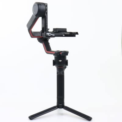 DJI RS 3 Pro Combo 中古 C2120137032649|中古通販フジヤカメラ DJI RS 3 Pro Combo 中古 C2120137032649|中古通販フジヤカメラ