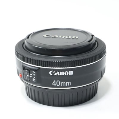 EF40mm F2.8 STM