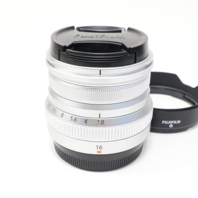 フジノンレンズ XF16mmF2.8 R WR シルバー