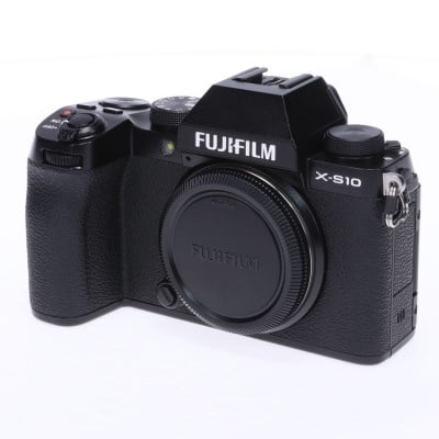 FUJIFILM X-S10 ボディ
