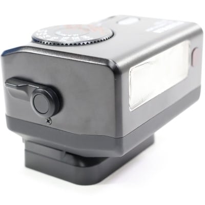 クリップオンフラッシュ EF-X20