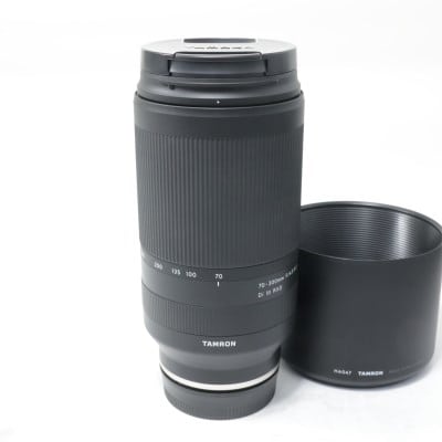 70-300mm F/4.5-6.3 Di III RXD (Model A047) ソニーEマウント