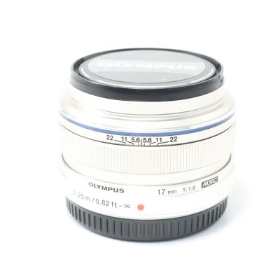 M.ZUIKO DIGITAL 17mm F1.8 シルバー