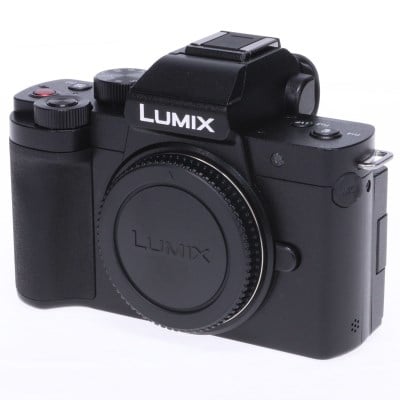 LUMIX G100D ボディ DC-G100D