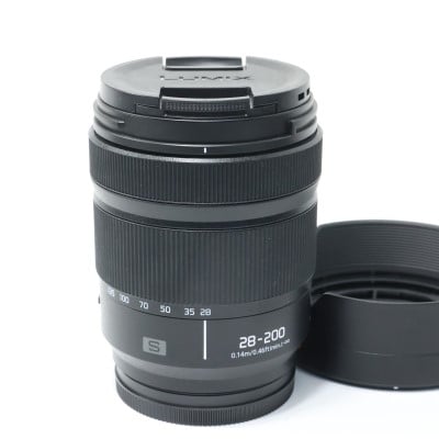 LUMIX S 28-200mm F4-7.1 MACRO O.I.S. S-R28200