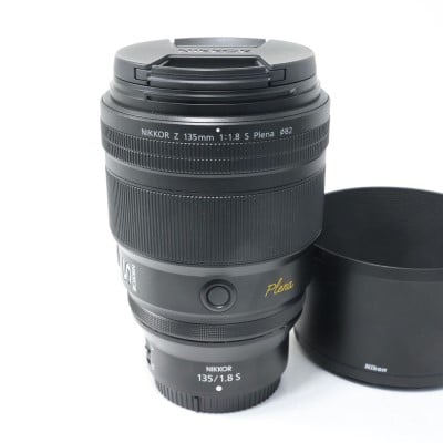 NIKKOR Z 135mm f/1.8 S Plena