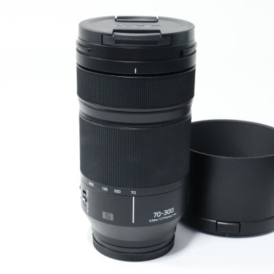 LUMIX S 70-300mm F4.5-5.6 MACRO O.I.S. S-R70300