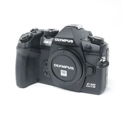 OM-D E-M1 Mark III ボディー